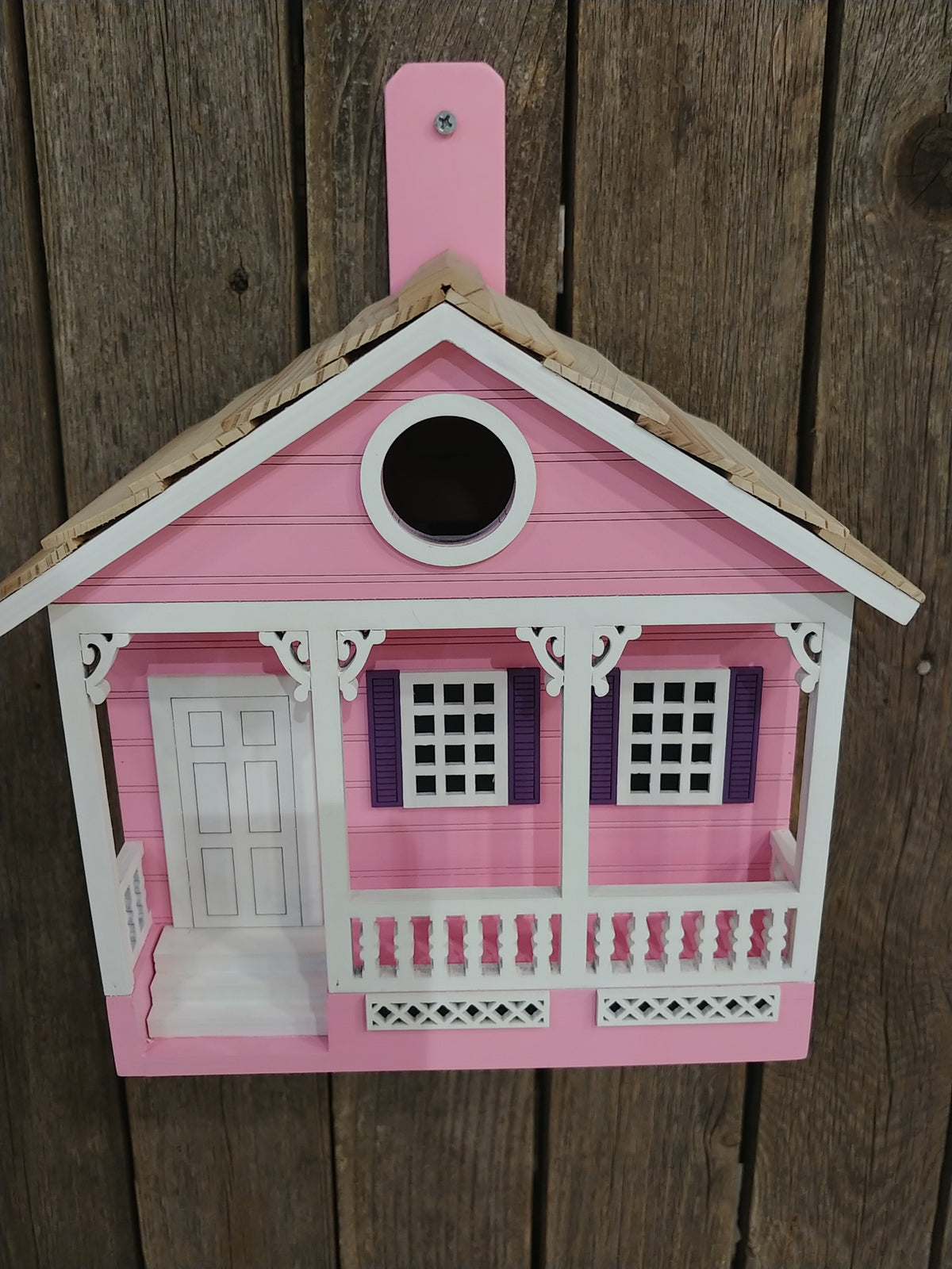 West Cabo Cottage – decorative birdhouse