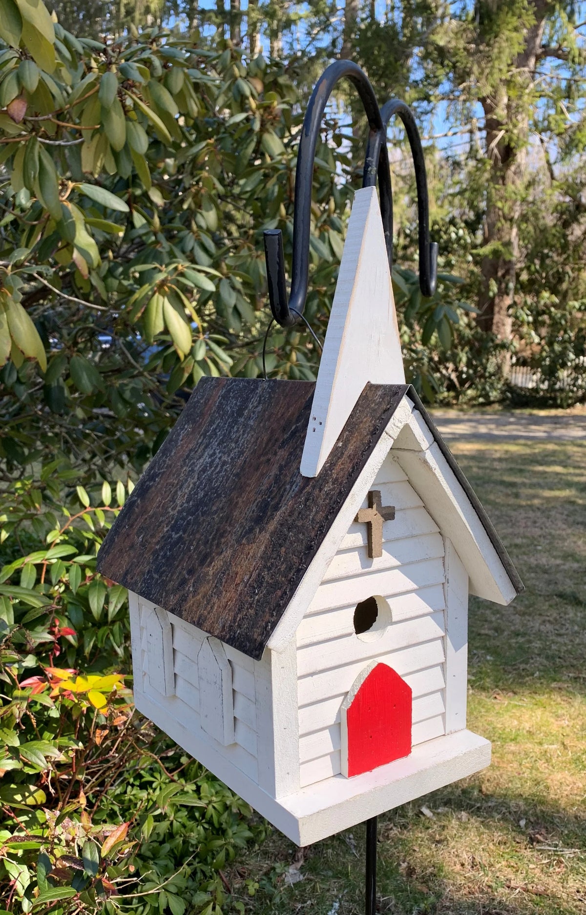 Montclair Church – decorative birdhouse